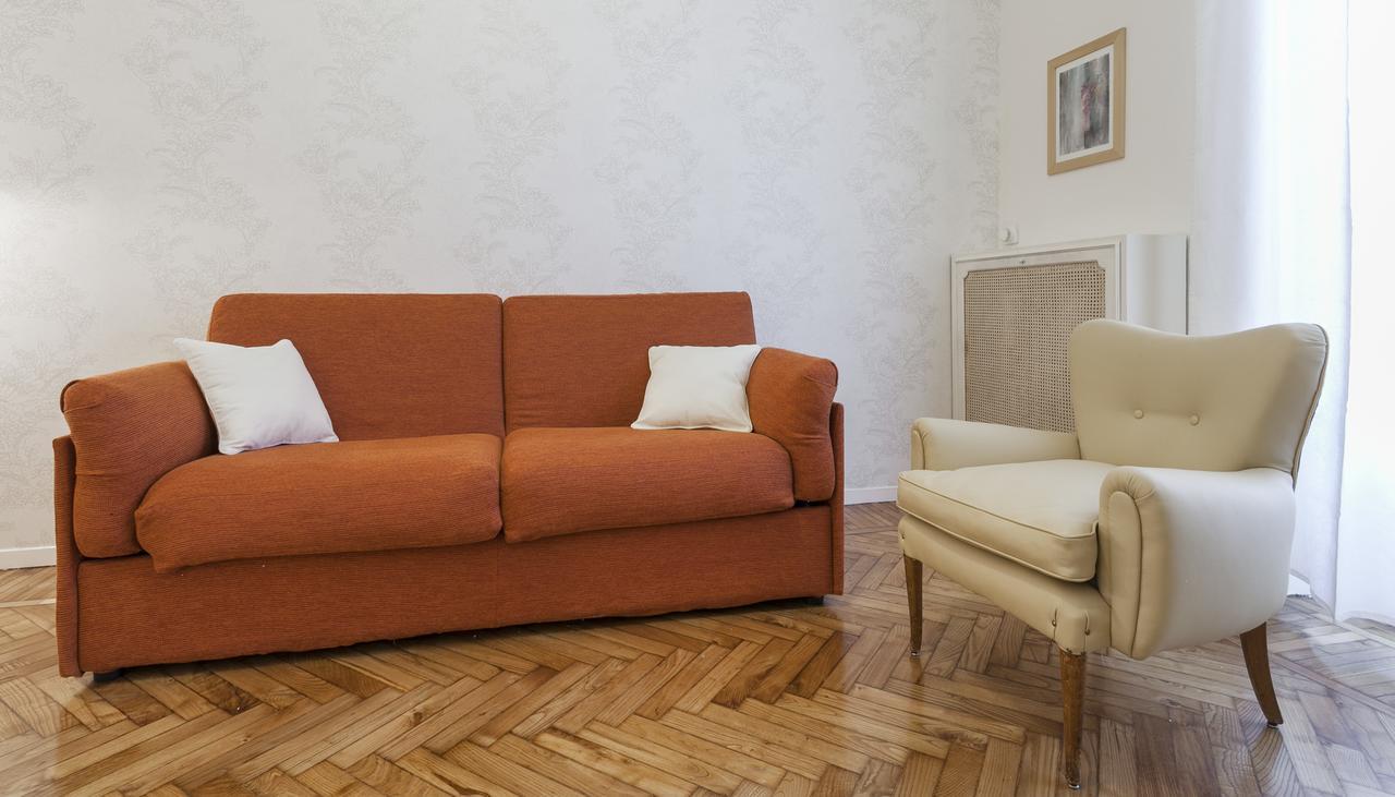 Italianway-Nerino Apartment Milan Bagian luar foto