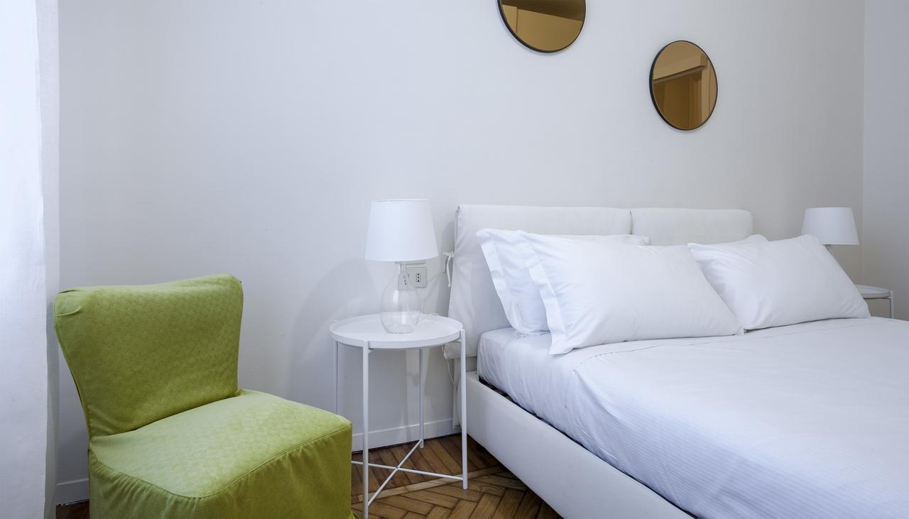 Italianway-Nerino Apartment Milan Bagian luar foto